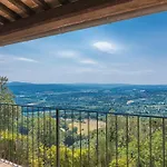 L'alcova 8&2, Emma Villa *