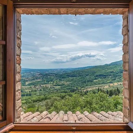 L'alcova 8&2, Emma Villa Sarteano