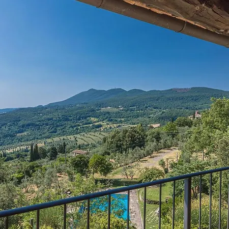 Villa L'alcova 8&2, Emma Sarteano