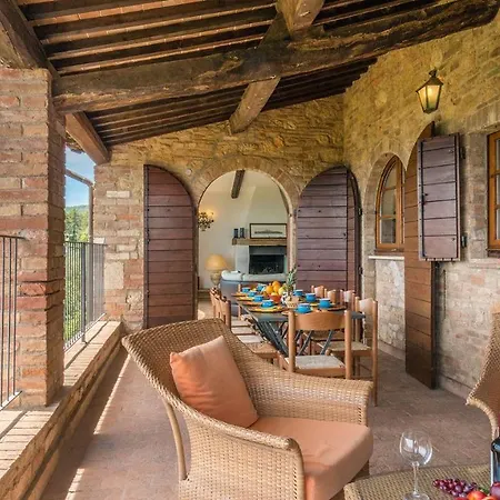 Villa L'alcova 8&2, Emma