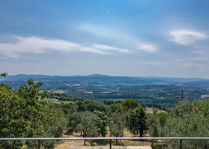 L'alcova 8&2, Emma Villa Sarteano